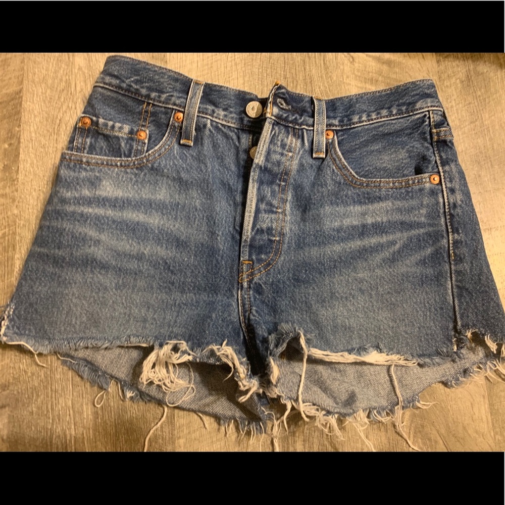 Levi’s 501 high rise shorts